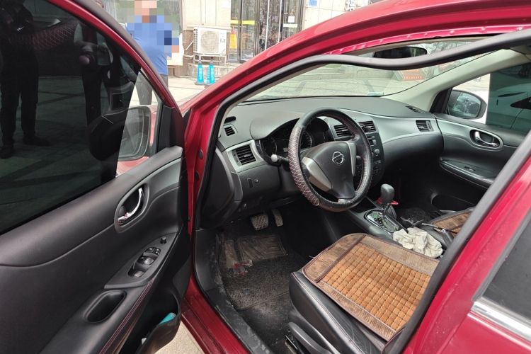 Used Nissan Tiida 2011 1.6T M-CVT Cool Edition Driver Seat