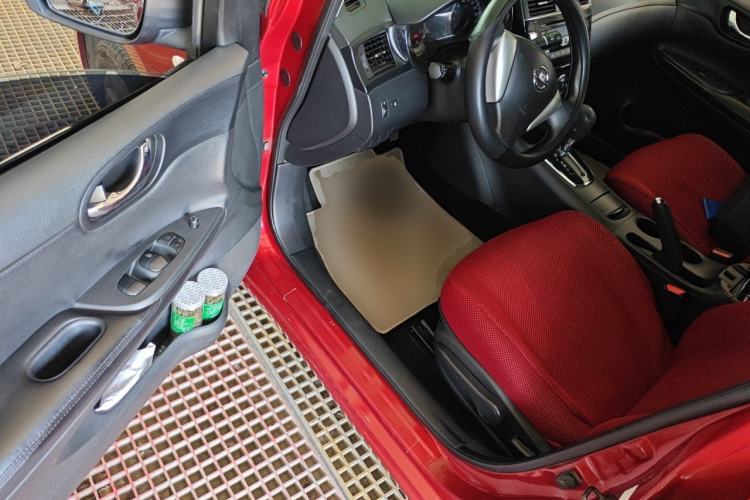 Used Nissan Tiida 2011 1.6L CVT Smart Version Driver Seat