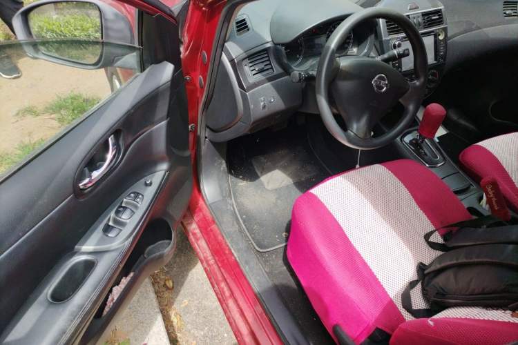 Used Nissan Tiida 2011 1.6L CVT Comfort Model Driver Seat