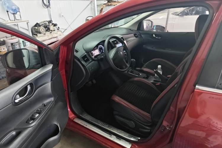 Used Nissan Tiida 2011 1.6L CVT Comfort Model Driver Seat