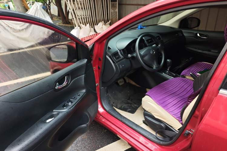 Used Nissan Tiida 2011 1.6L CVT Comfort Model Driver Seat