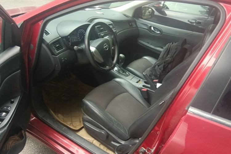 Used Nissan Tiida 2011 1.6L CVT Smart Version Driver Seat