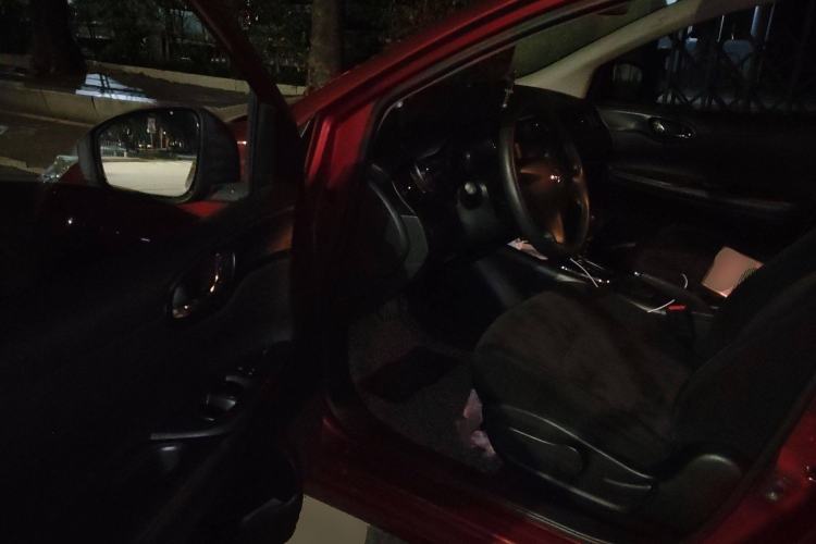 Used Nissan Tiida 2011 1.6L CVT Comfort Model Driver Seat