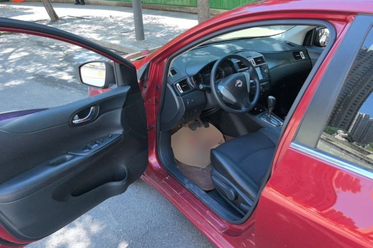 Used Nissan Tiida 2011 1.6L CVT Smart Version Driver Seat