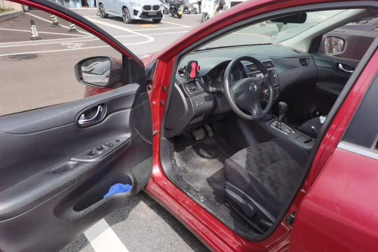 Used Nissan Tiida 2011 1.6L CVT Comfort Model Driver Seat