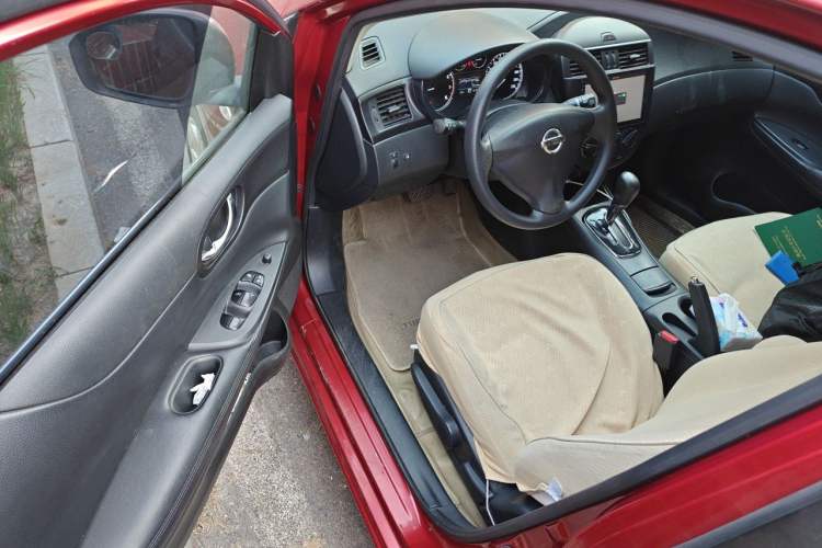 Used Nissan Tiida 2011 1.6L CVT Comfort Model Driver Seat