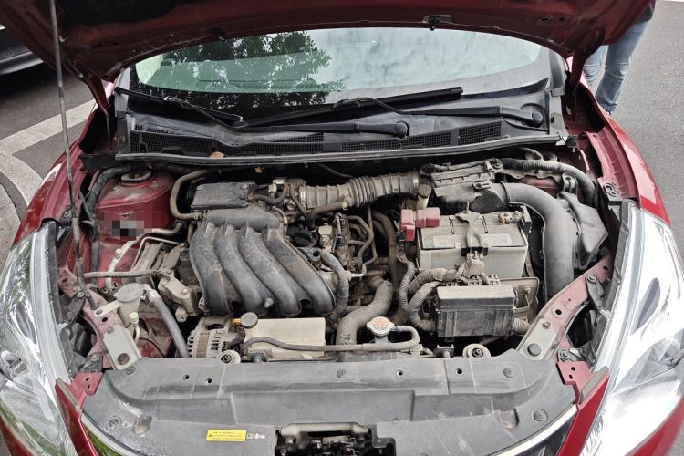 Used Nissan Tiida 2011 1.6L CVT Comfort Model Engine Bay