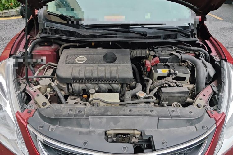 Used Nissan Tiida 2011 1.6L CVT Smart Version Engine Bay