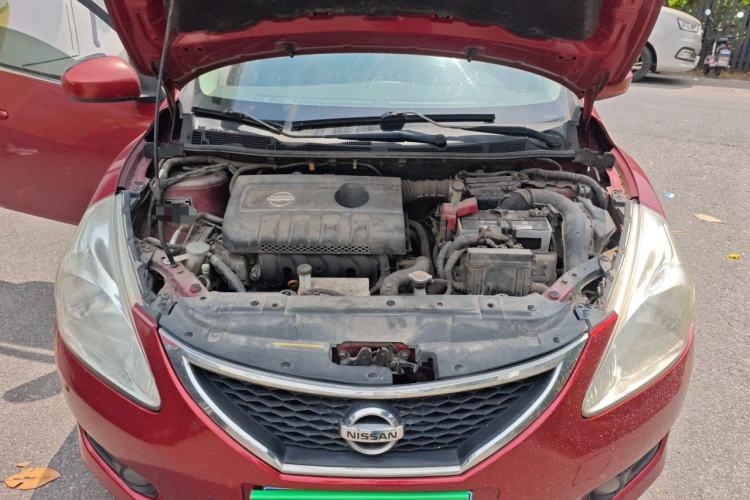 Used Nissan Tiida 2011 1.6L CVT Smart Version Engine Bay