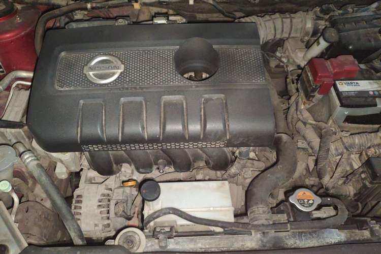 Used Nissan Tiida 2011 1.6L CVT Smart Version Engine Bay