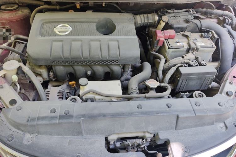 Used Nissan Tiida 2011 1.6L CVT Smart Version Engine Bay
