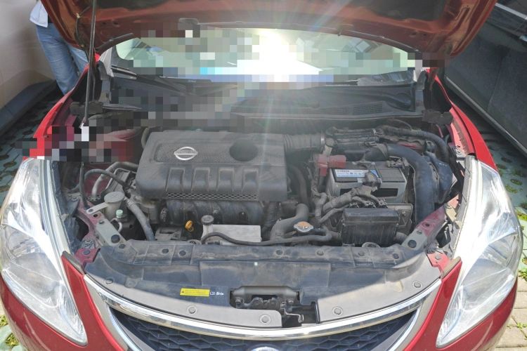 Used Nissan Tiida 2011 1.6L CVT Smart Version Engine Bay