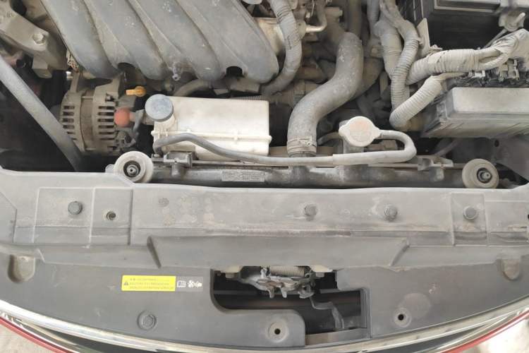Used Nissan Tiida 2011 1.6L CVT Comfort Model Engine Bay