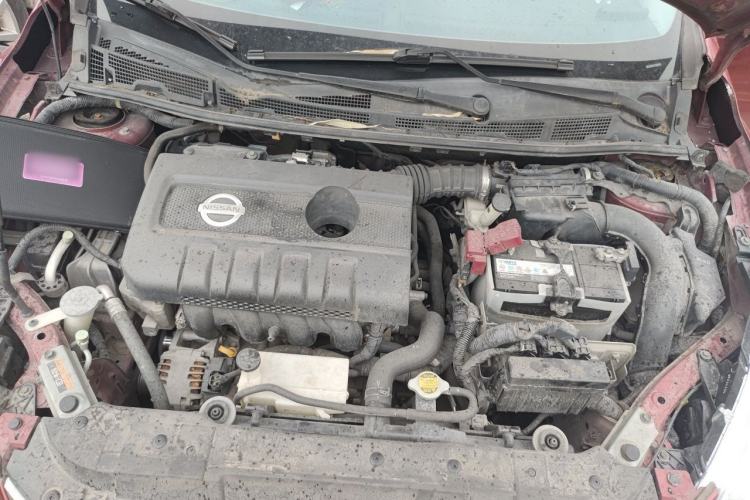 Used Nissan Tiida 2011 1.6L CVT Luxury Edition Engine Bay