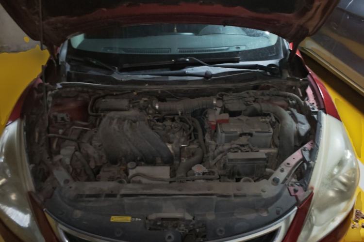 Used Nissan Tiida 2011 1.6L CVT Comfort Model Engine Bay