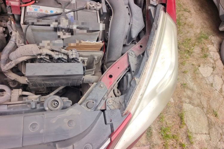 Used Nissan Tiida 2011 1.6L CVT Comfort Model Engine Bay Left