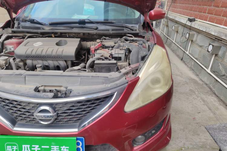 Used Nissan Tiida 2011 1.6L CVT Smart Version Engine Bay Left