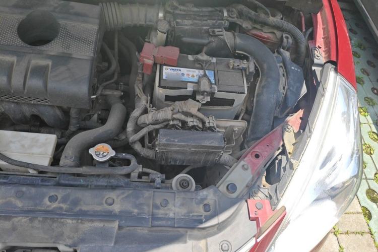 Used Nissan Tiida 2011 1.6L CVT Smart Version Engine Bay Left