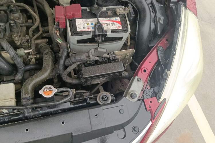 Used Nissan Tiida 2011 1.6L CVT Comfort Model Engine Bay Left