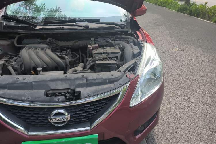 Used Nissan Tiida 2011 1.6L CVT Comfort Model Engine Bay Left