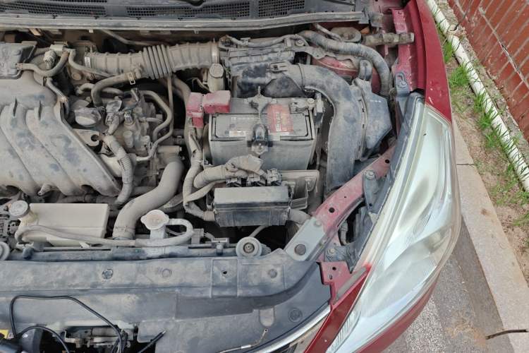 Used Nissan Tiida 2011 1.6L CVT Comfort Model Engine Bay Left
