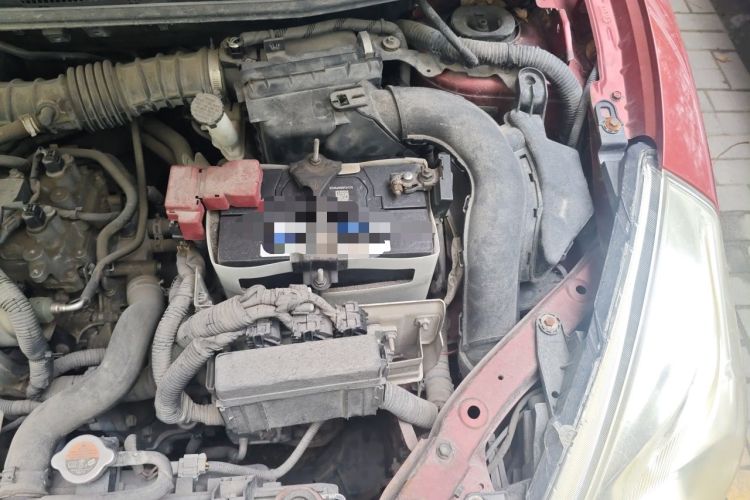 Used Nissan Tiida 2011 1.6L CVT Comfort Model Engine Bay Left