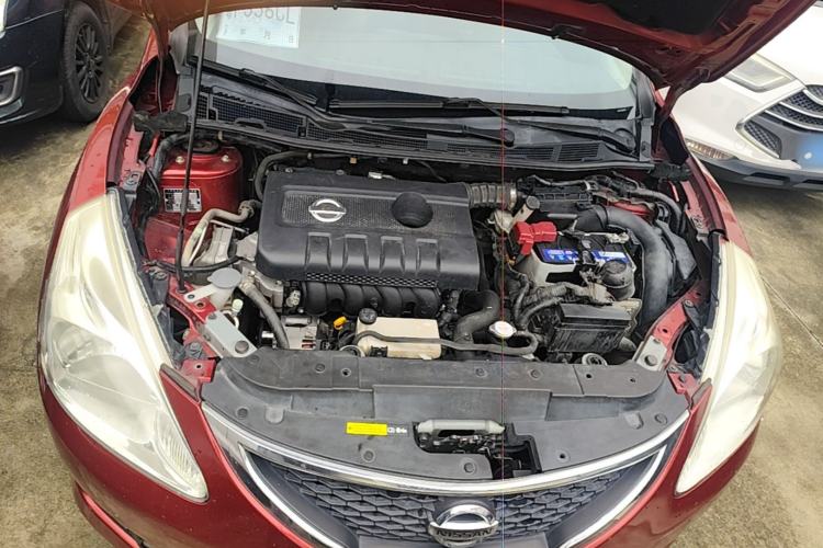 Used Nissan Tiida 2011 1.6L CVT Smart Version Engine Bay