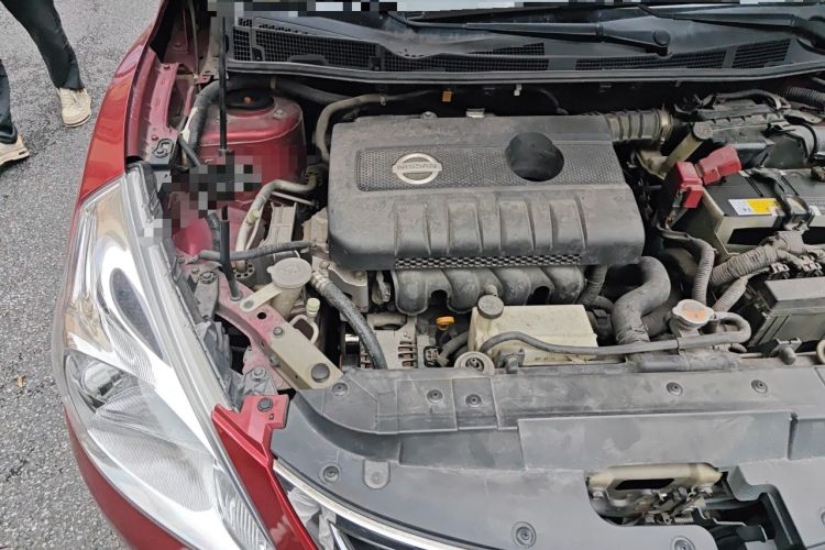 Used Nissan Tiida 2011 1.6L CVT Smart Version Engine Bay Right