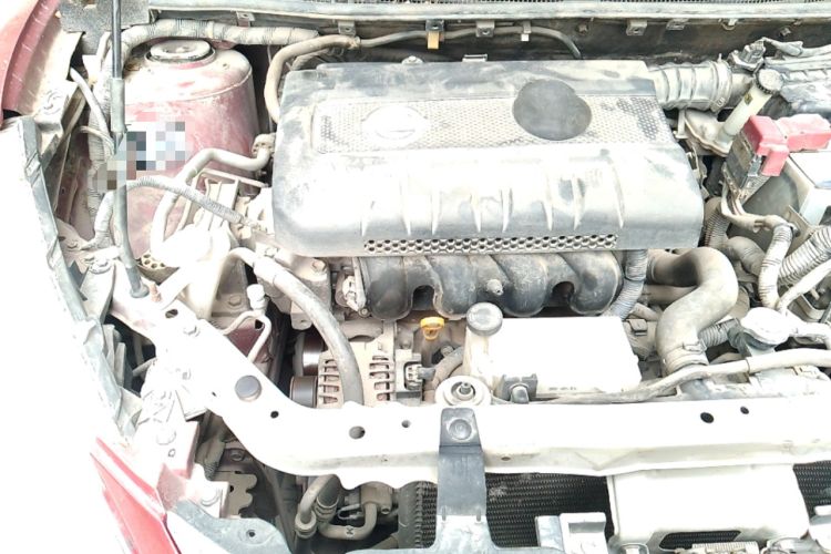 Used Nissan Tiida 2011 1.6L Manual Smart Version Engine Bay Right