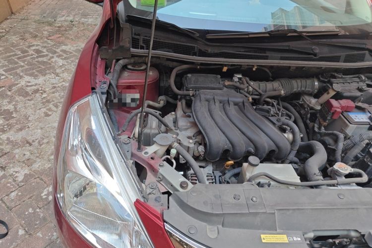 Used Nissan Tiida 2011 1.6L CVT Comfort Model Engine Bay Right
