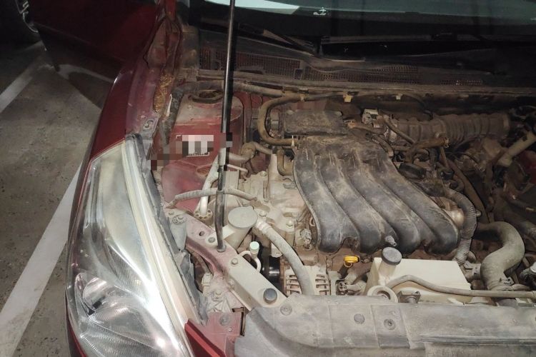 Used Nissan Tiida 2011 1.6L CVT Comfort Model Engine Bay Right