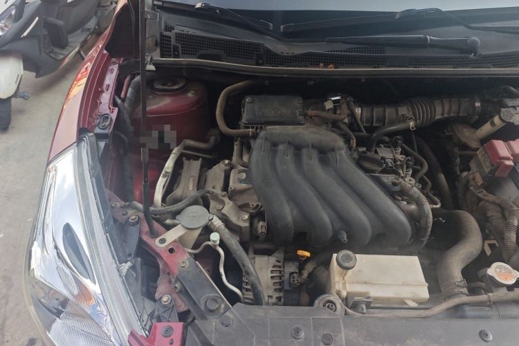 Used Nissan Tiida 2011 1.6L CVT Comfort Model Engine Bay Right