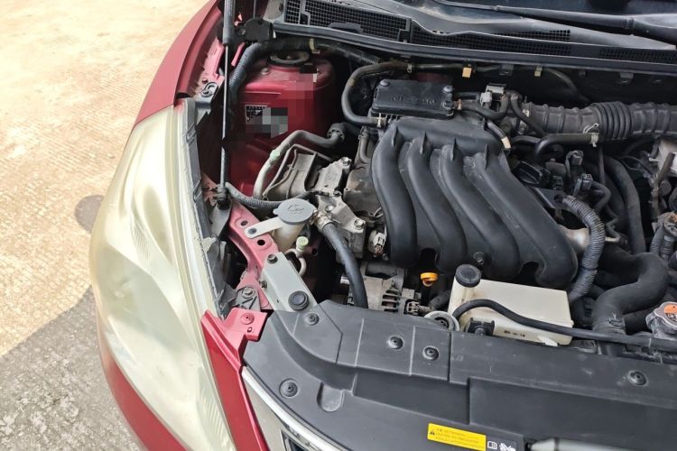 Used Nissan Tiida 2011 1.6L CVT Comfort Model Engine Bay Right