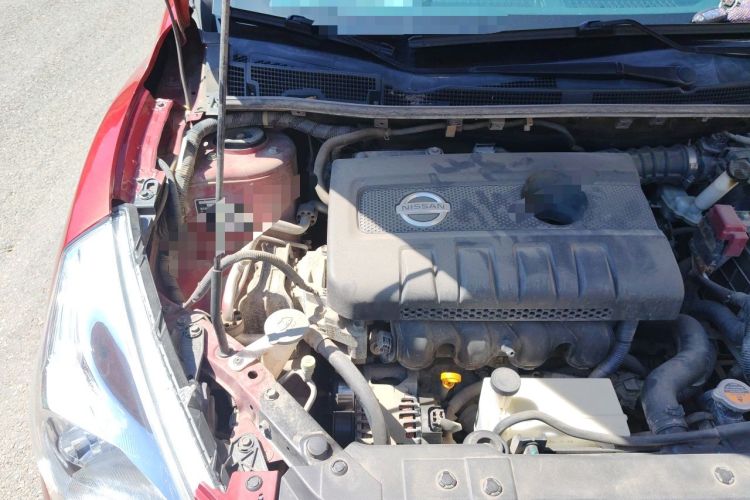 Used Nissan Tiida 2011 1.6L CVT Smart Version Engine Bay Right