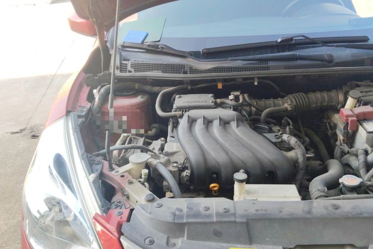Used Nissan Tiida 2011 1.6L CVT Comfort Model Engine Bay Right