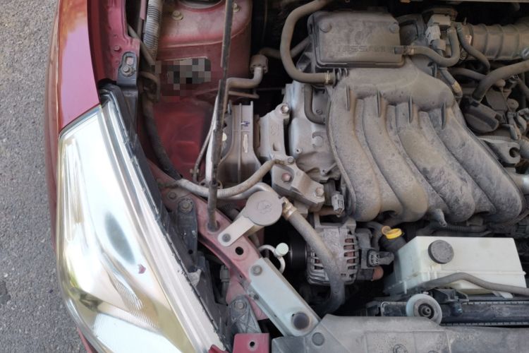 Used Nissan Tiida 2011 1.6L CVT Comfort Model Engine Bay Right