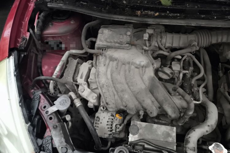 Used Nissan Tiida 2011 1.6L CVT Comfort Model Engine Bay Right