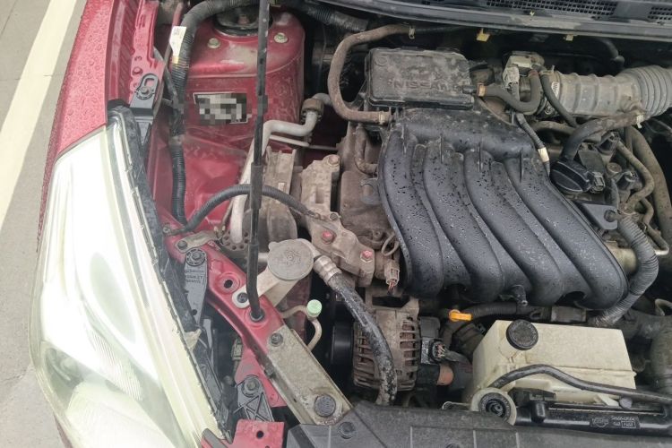 Used Nissan Tiida 2011 1.6L CVT Comfort Model Engine Bay Right