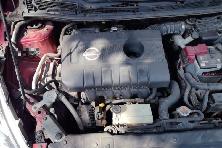 Used Nissan Tiida 2011 1.6L CVT Smart Version Engine Bay Right