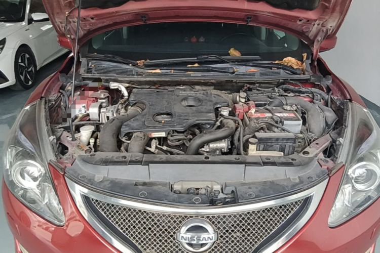 Used Nissan Tiida 2011 1.6T M-CVT Dynamic Edition Engine Bay