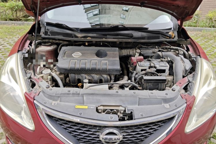 Used Nissan Tiida 2011 1.6L CVT Smart Version Engine Bay