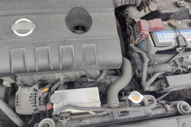Used Nissan Tiida 2011 1.6L CVT Smart Version Engine Bay