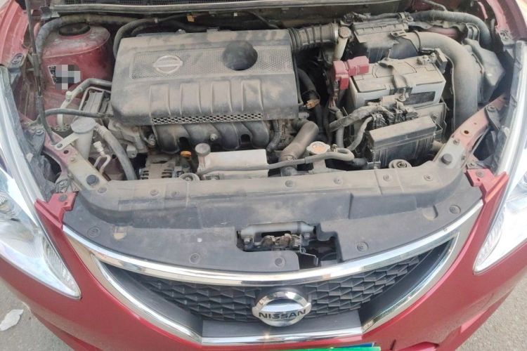 Used Nissan Tiida 2011 1.6L CVT Smart Version Engine Bay