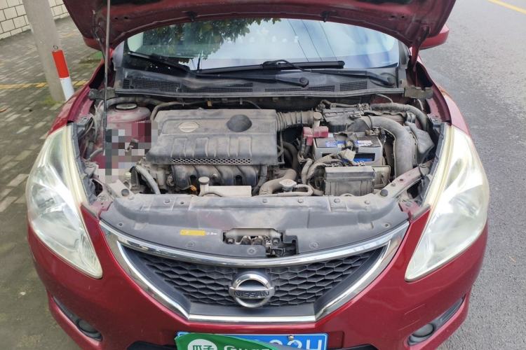 Used Nissan Tiida 2011 1.6L CVT Smart Version Engine Bay