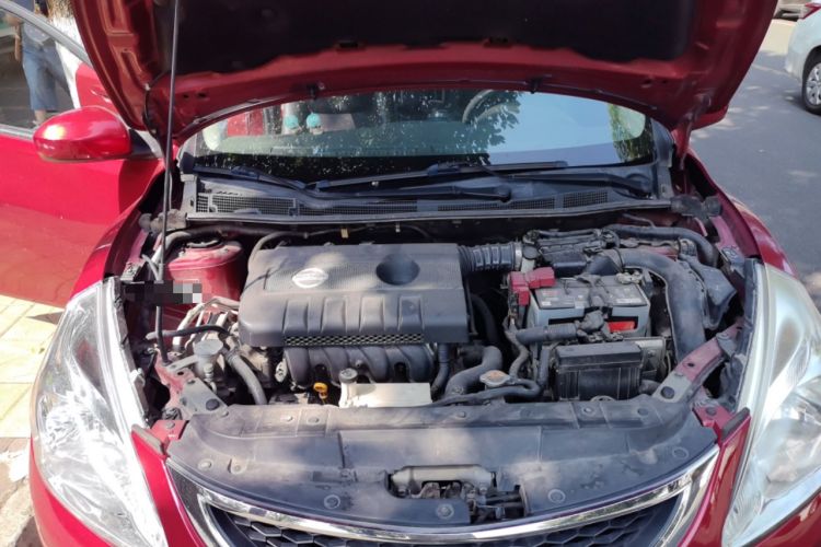Used Nissan Tiida 2011 1.6L CVT Smart Version Engine Bay