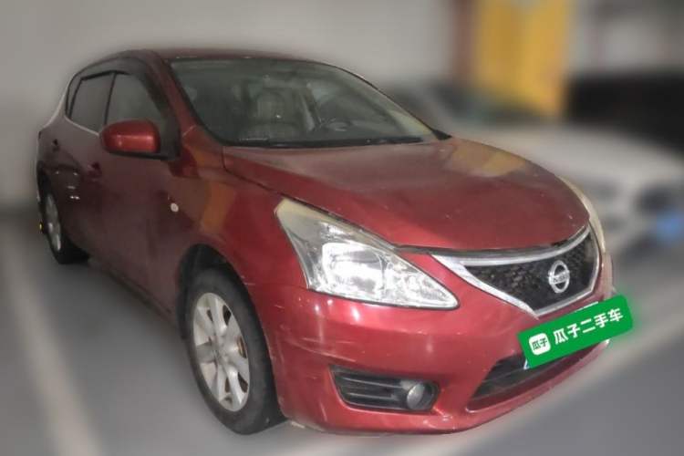 Used Nissan Tiida 2011 1.6L CVT Smart Version Exterior 2