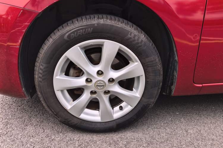 Used Nissan Tiida 2011 1.6L CVT Comfort Model Exterior 5