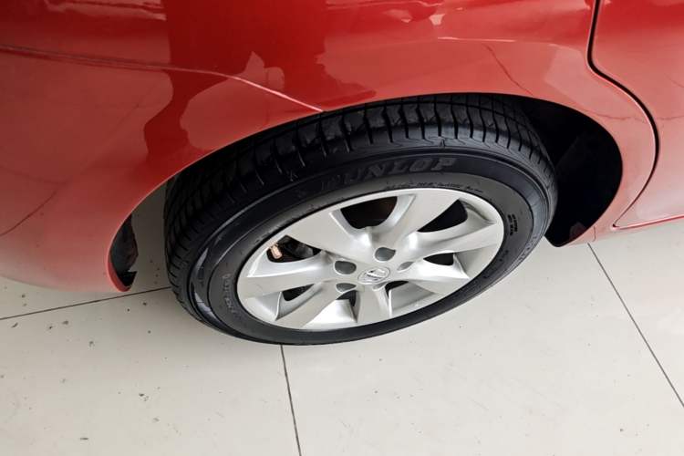 Used Nissan Tiida 2011 1.6L CVT Smart Version Exterior 5