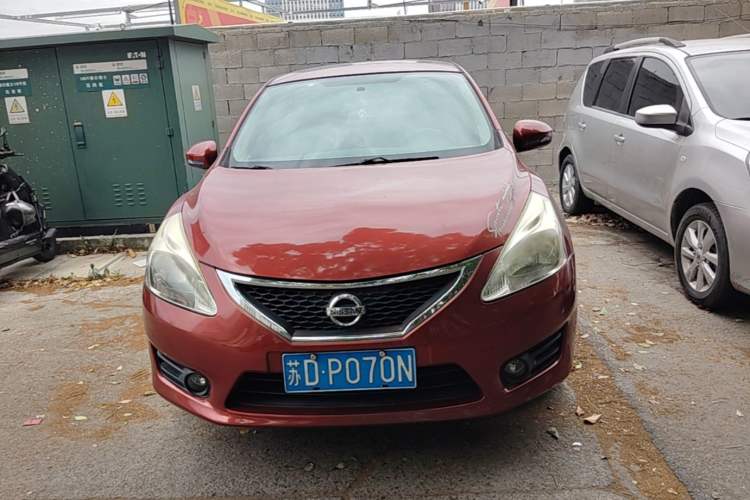 Used Nissan Tiida 2011 1.6L CVT Smart Version Front