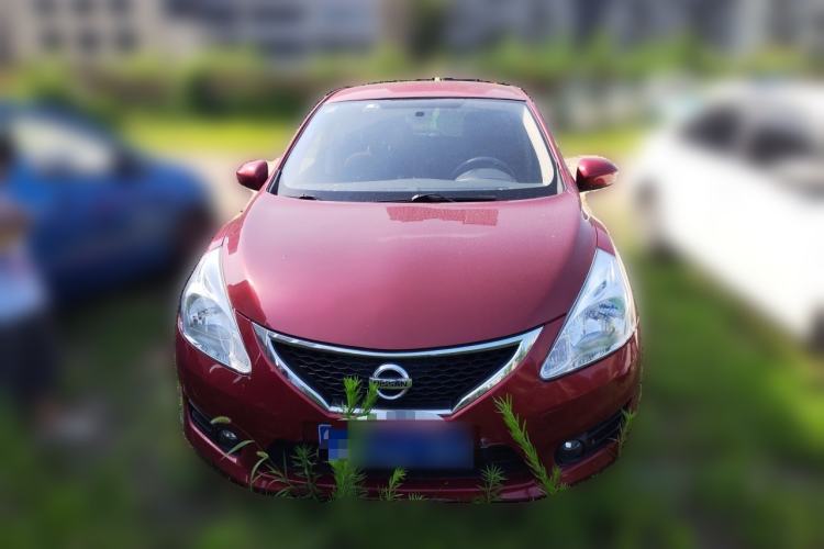 Used Nissan Tiida 2011 1.6L Manual Comfort Edition Front